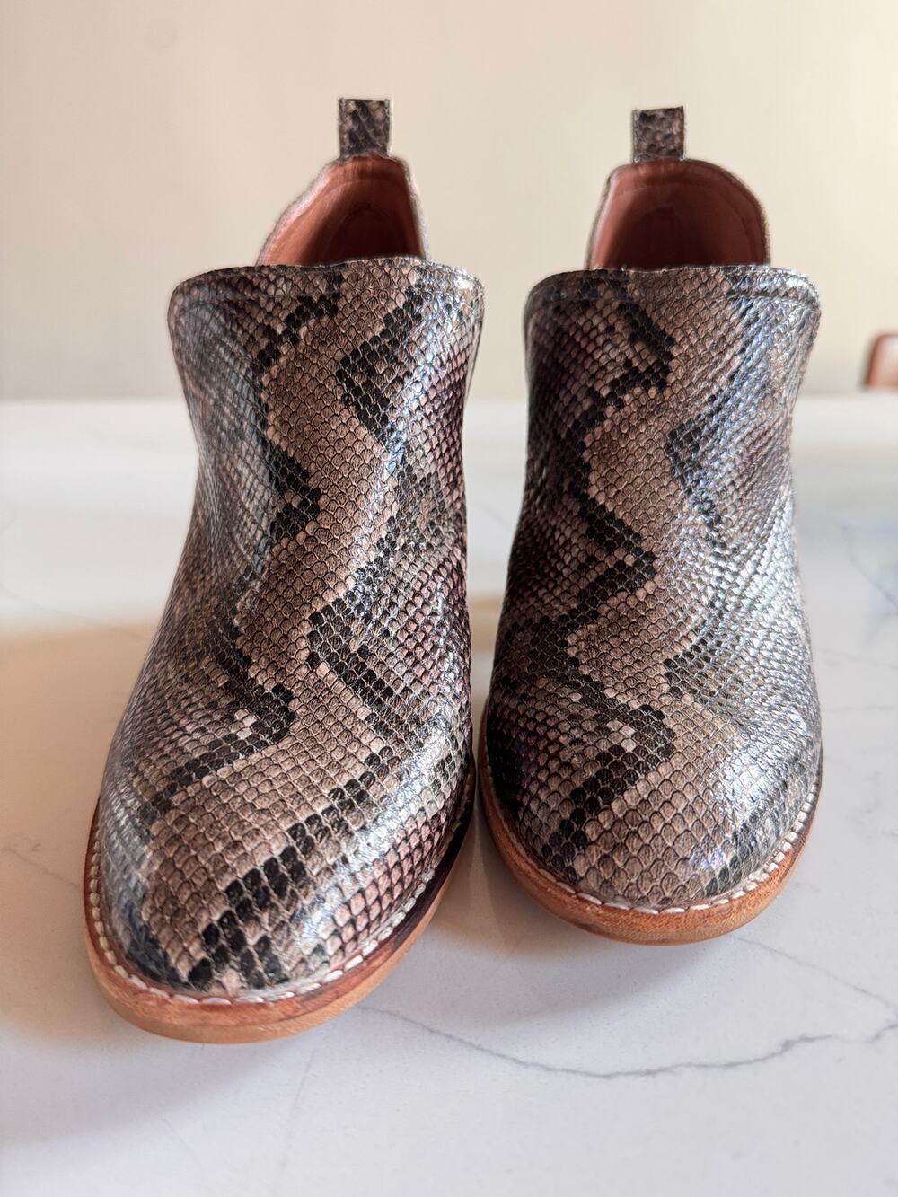 Jeffrey Campbell Rosalee Snake Embossed Leather Cutout Ankle Booties Size 8